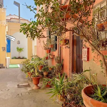 La Casina In Borgo - With Terrace Appartamento *