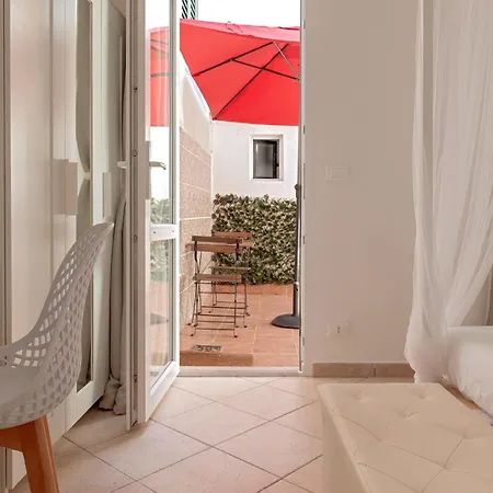 La Casina In Borgo - With Terrace * Livorno