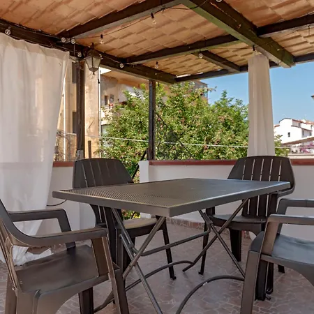 Daire La Casina In Borgo - With Terrace *