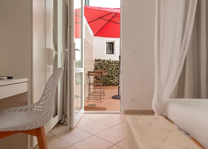 La Casina In Borgo - With Terrace * Livorno